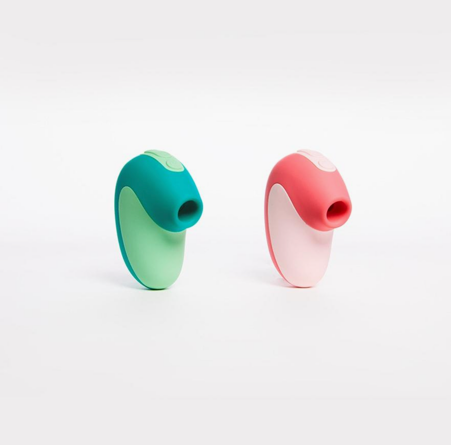 unbound PUFF™ Waterproof Suction Toy